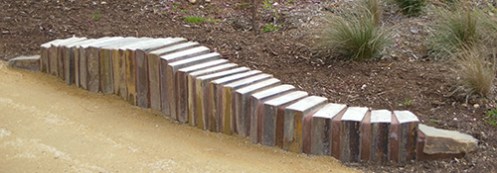 Bulto Ityangga-Flowing, Moving Murrendi Malone 2009