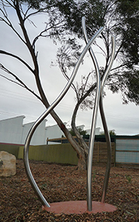 Tjrin Tjrins The Messengers, Telfer & Malone, 2013 (2)