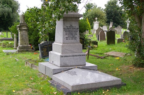 Stuart's Grave Lonndon Malone 2008